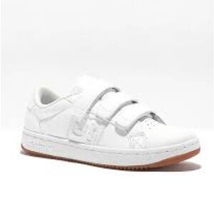 DC Shoes Women’s Striker V White Leather Sneakers Size 6.5